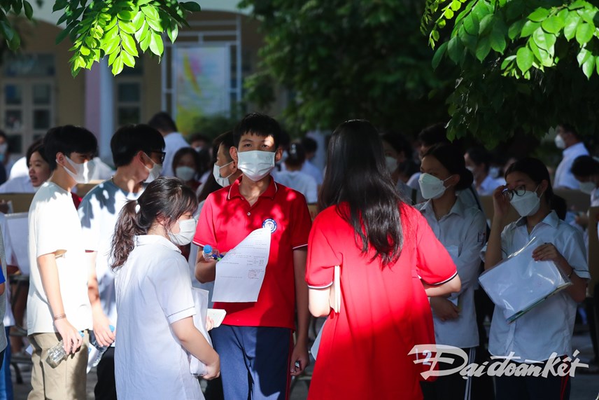 th237-sinh-h224-noi-tu-tin-thi-m244n-cuoi-ky-thi-v224o-lop-10-c244ng-lap_2.jpg th237-sinh-h224-noi-tu-tin-thi-m244n-cuoi-ky-thi-v224o-lop-10-c244ng-lap_2.jpg