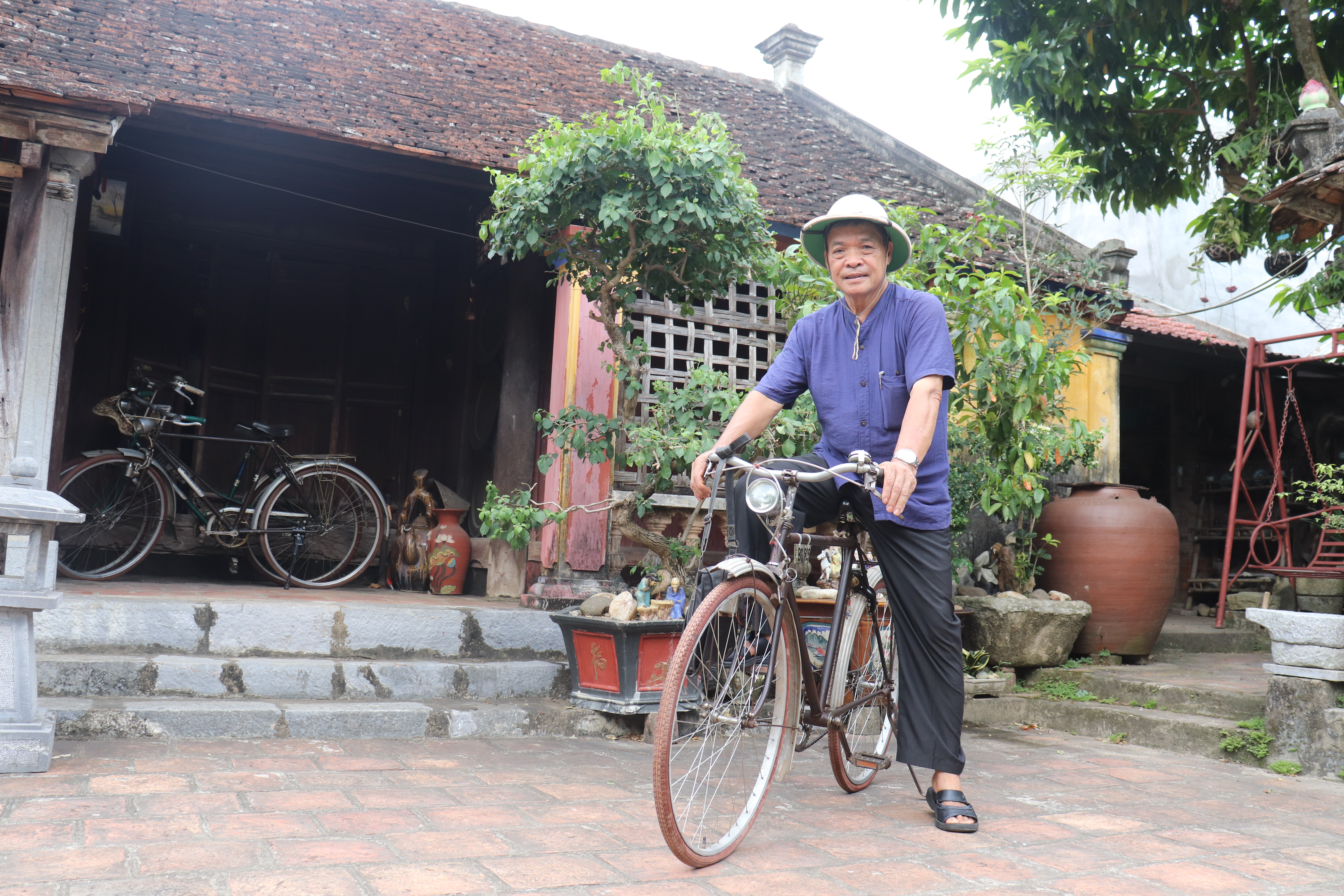 tham-1-trong-10-l224ng-co-dep-nhat-viet-nam_15.jpg tham-1-trong-10-l224ng-co-dep-nhat-viet-nam_15.jpg