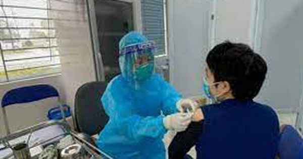 'Thần tốc' trong xét nghiệm, tiêm phòng Covid-19 tại Hà Nội: Số liều vaccine tiêm trong 6 ngày gần bằng 6 tháng qua