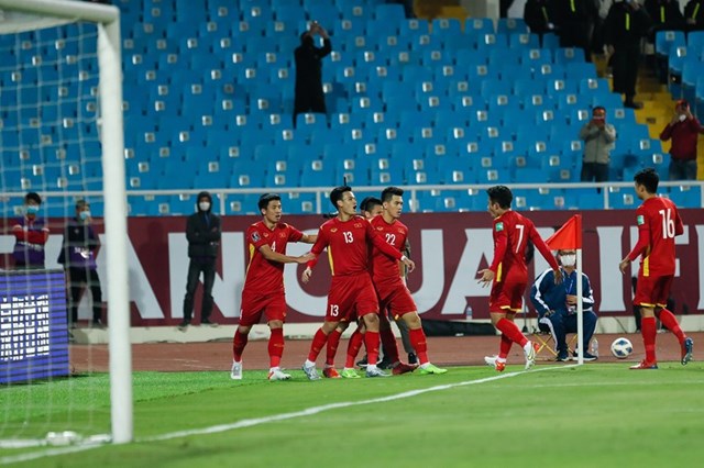 thang-trung-quoc-doi-tuyen-viet-nam-tro-ve-top-100-fifa_1.jpg thang-trung-quoc-doi-tuyen-viet-nam-tro-ve-top-100-fifa_1.jpg