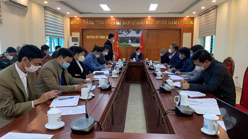 thanh-h243a-b249ng-ph225t-o-dich-truong-cap-3-voi-18-f0_3.jpg thanh-h243a-b249ng-ph225t-o-dich-truong-cap-3-voi-18-f0_3.jpg