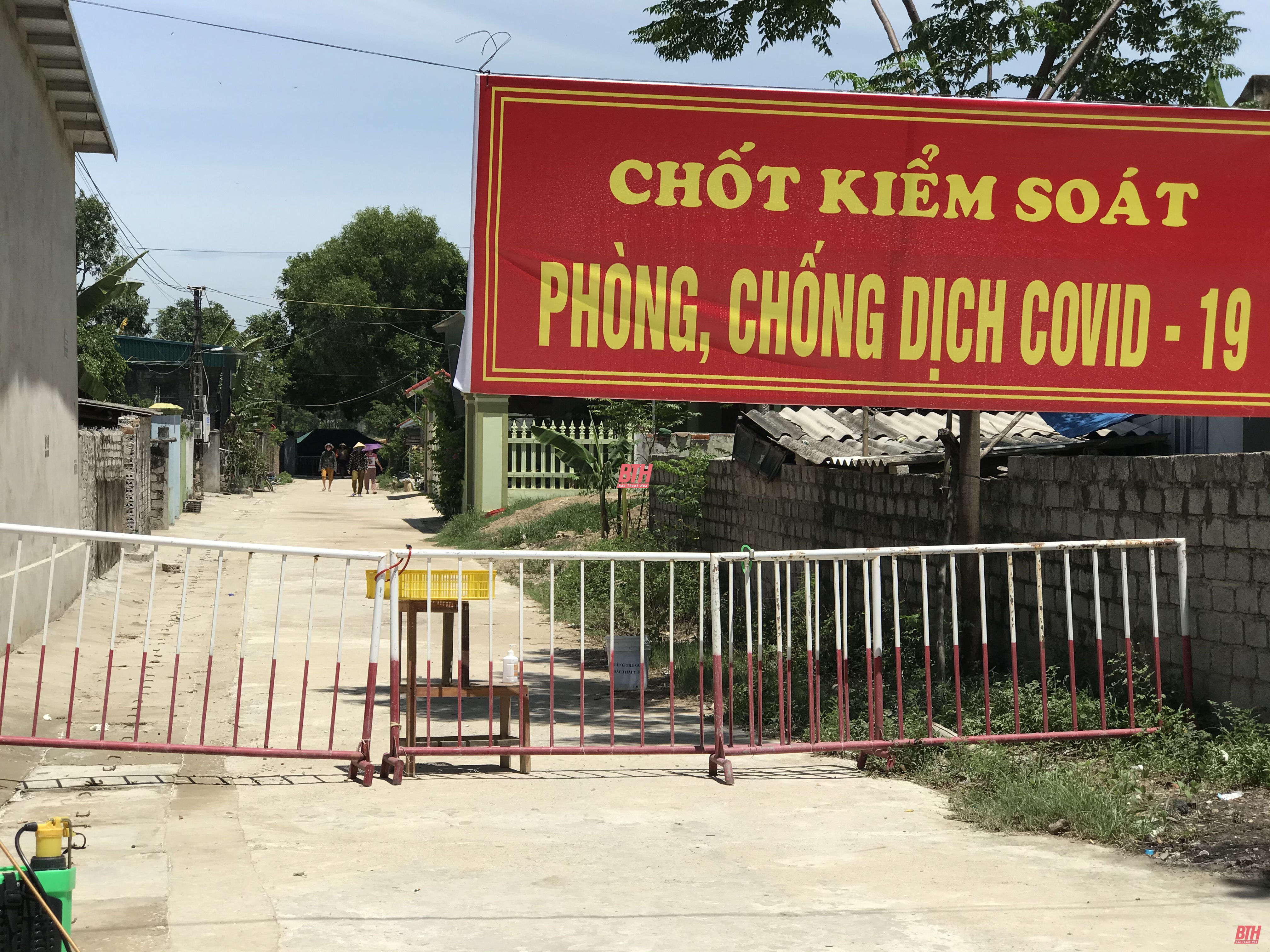 thanh-h243a-th224nh-lap-c225c-chot-kiem-so225t-tr234n-tat-ca-c225c-tuyen-duong-tu-x227-toi-quoc-lo_1.jpg thanh-h243a-th224nh-lap-c225c-chot-kiem-so225t-tr234n-tat-ca-c225c-tuyen-duong-tu-x227-toi-quoc-lo_1.jpg