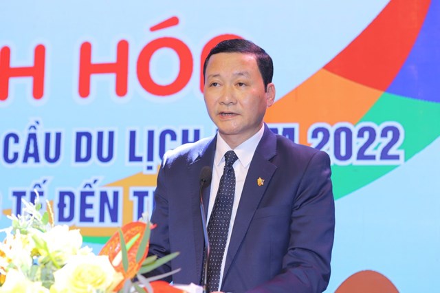 thanh-ho225-mo-cua-d243n-kh225ch-quoc-te_2.jpg