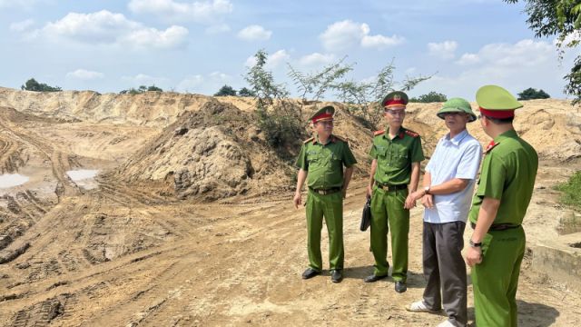 Thanh Hoá xử lý hàng chục vụ vi phạm trên lĩnh vực khai thác, kinh doanh khoáng sản