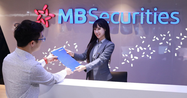Thanh khoản thị trường bùng nổ - MBS tăng vốn khủng