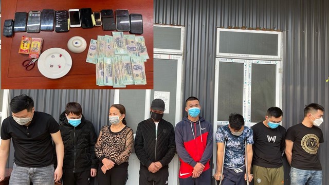 Thanh niên mở sới bạc nhưng không chơi, chỉ đứng xem để lấy vài trăm nghìn đồng