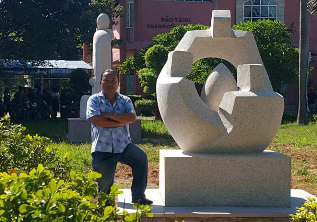Thêm một tác phẩm điêu khắc bị sao chép ở công viên biển Tuy Hòa