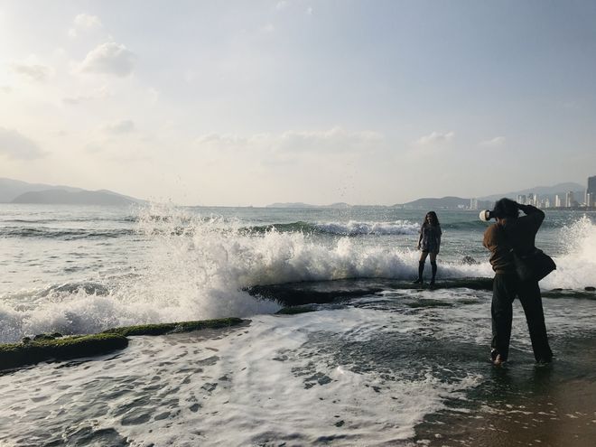 Thềm rêu xanh tuyệt đẹp Nha Trang hút khách đến check-in đầy ắp ngày Xuân - ảnh 9