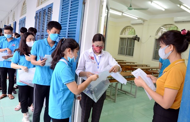 Thi tốt nghiệp THPT 2021: Chuẩn bị phương án khả thi, an toàn, nghiêm túc