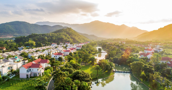 Thị trường bất động sản sôi động với biệt thự phía Tây