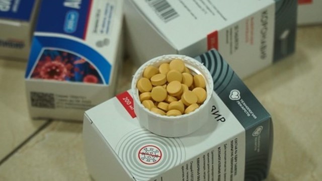 Thu gom 1.000 viên thuốc phòng, điều trị Covid-19 không rõ nguồn gốc để bán lại kiếm lời