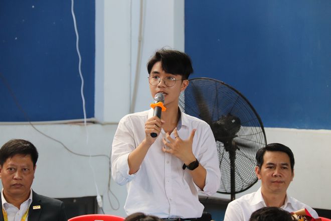 Thủ khoa Trường ĐH Sư Phạm TP.HCM chia sẻ bí quyết chọn trường, chọn ngành - ảnh 1