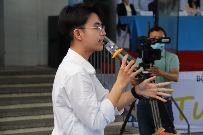 Thủ khoa Trường ĐH Sư Phạm TP.HCM chia sẻ bí quyết chọn trường, chọn ngành - ảnh 4
