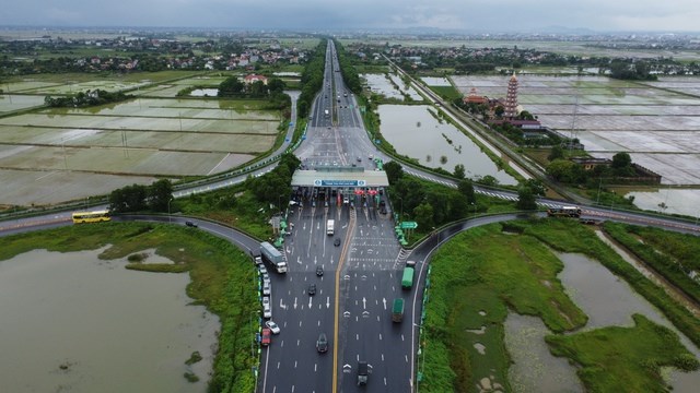 Thu phí không dừng: Giờ G sắp điểm