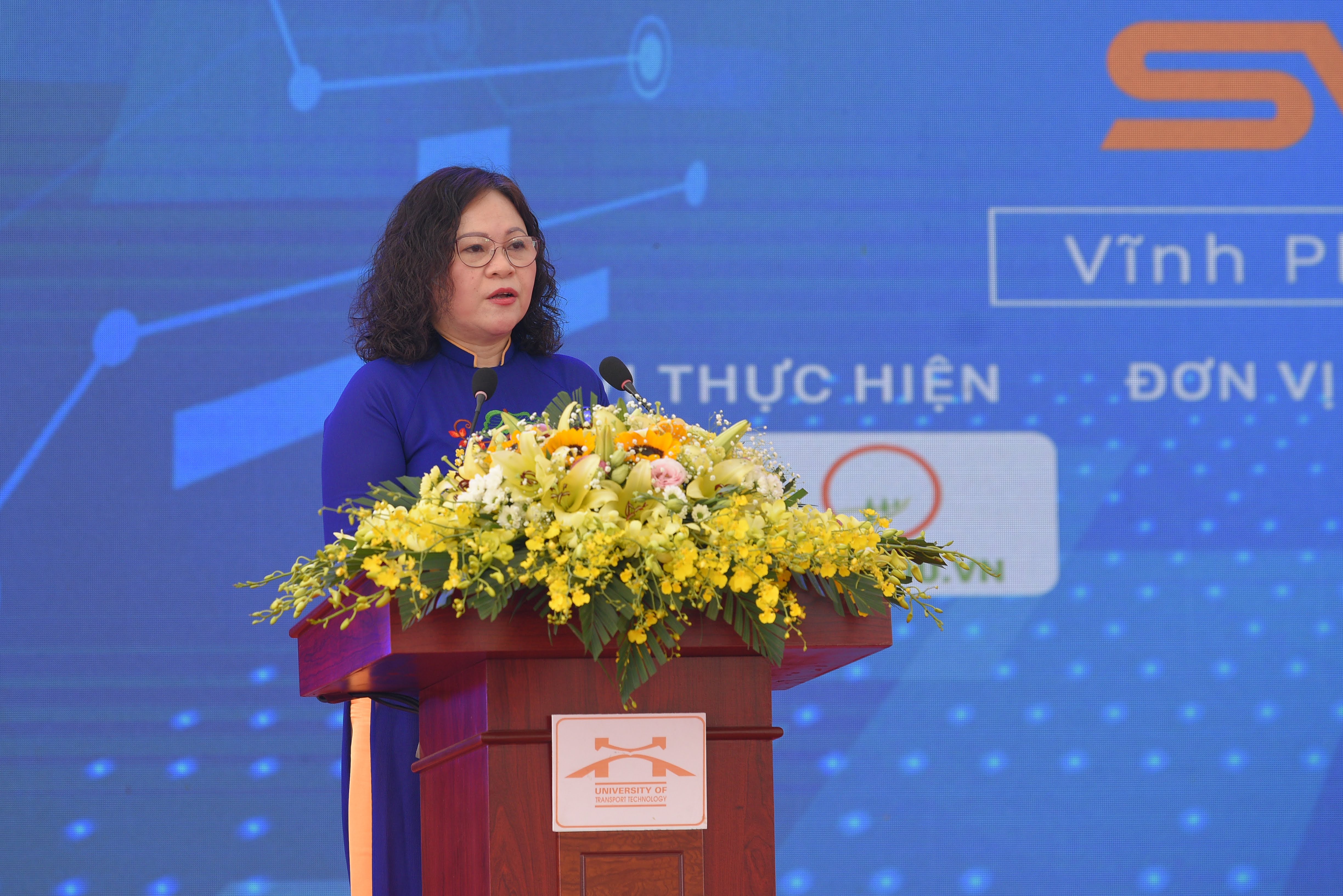 thu-tuong-ch237nh-phu-du-ng224y-hoi-khoi-nghiep-quoc-gia-cua-hoc-sinh-sinh-vi234n_2.jpg