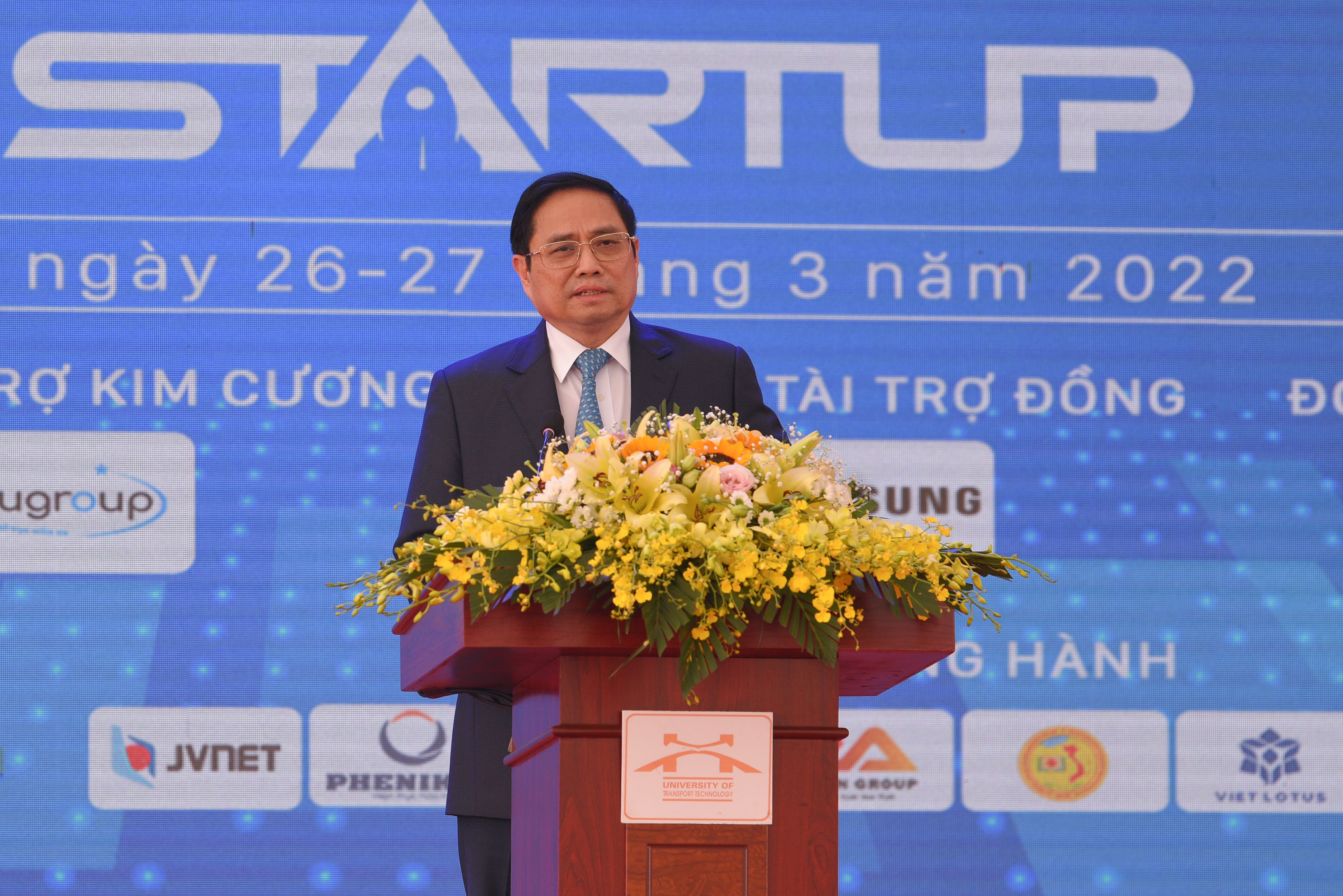 thu-tuong-ch237nh-phu-du-ng224y-hoi-khoi-nghiep-quoc-gia-cua-hoc-sinh-sinh-vi234n_3.jpg