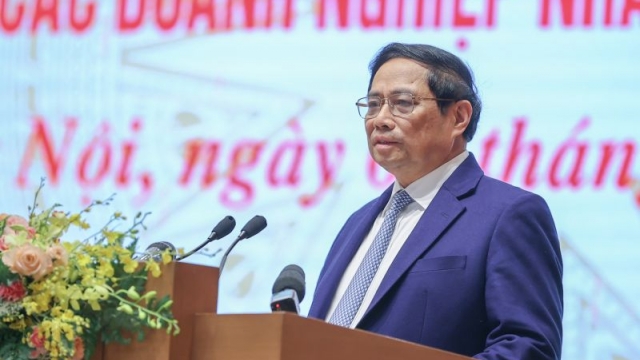 Thủ tướng: Chính phủ luôn đồng hành cùng doanh nghiệp