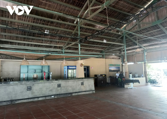 Thua lỗ, hàng loạt khách sạn ở Đà Nẵng rao bán, chẳng mấy người mua - Ảnh 4. Thua lỗ, hàng loạt khách sạn ở Đà Nẵng rao bán, chẳng mấy người mua - Ảnh 4.