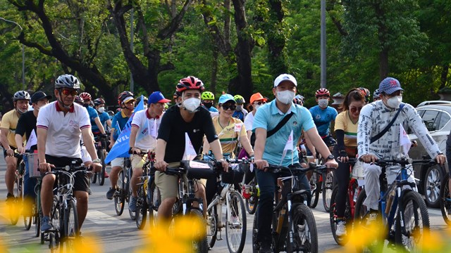 Thừa Thiên - Huế: Hàng trăm người tham gia đạp xe vì du lịch và môi trường