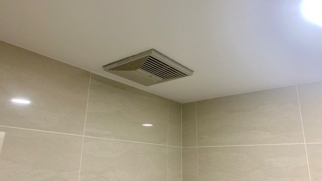 Thực hư việc Covid-19 lây nhiễm qua đường thông gió WC căn hộ chung cư