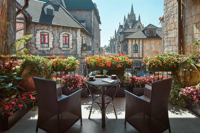 Vẻ đẹp của “ngôi làng Pháp” Mercure French Village Bana Hills