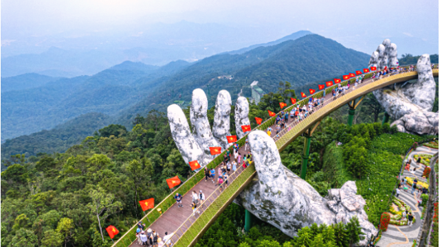 Thương hiệu Ba Na Hills lần thứ 4 đạt Giải Công viên chủ đề hàng đầu châu Á 2023 