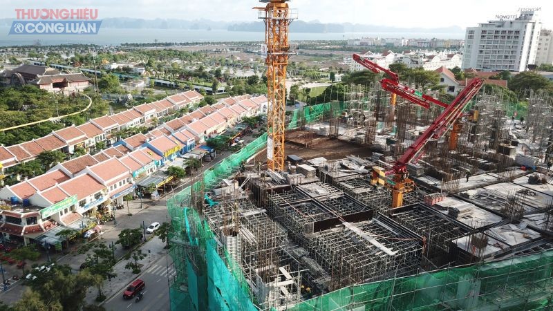 The Holiday là dự án bất động sản có thời hạn nằm giữa khu du lịch Bãi Cháy, trung tâm du lịch của thành phố Hạ Long The Holiday là dự án bất động sản có thời hạn nằm giữa khu du lịch Bãi Cháy, trung tâm du lịch của thành phố Hạ Long