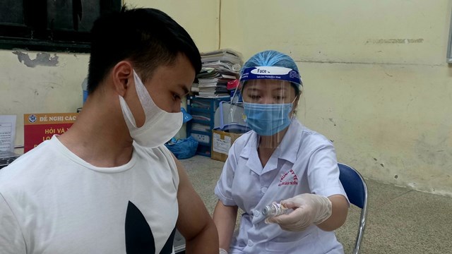 Tiêm chủng vaccine là chống dịch bền vững