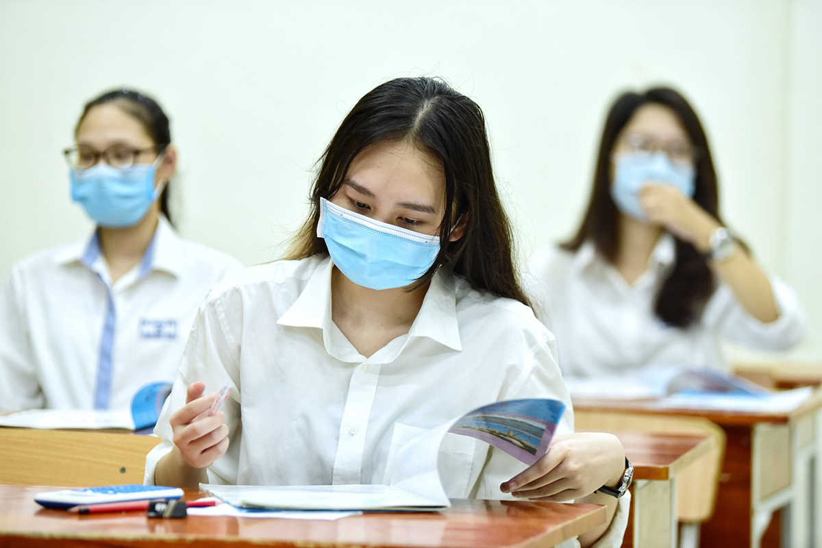 Tổ chức 2 đợt thi tốt nghiệp THPT quốc gia năm 2021