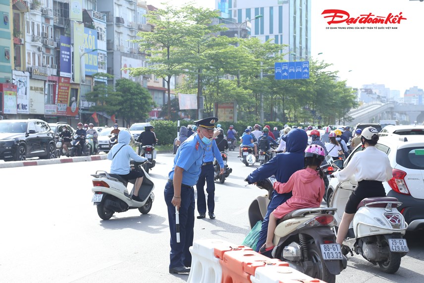 to-chuc-lai-giao-th244ng-tai-ng227-tu-so-luc-luong-chuc-nang-cang-m236nh-nguoi-d226n-dan-tu226n-thu_2.jpg
