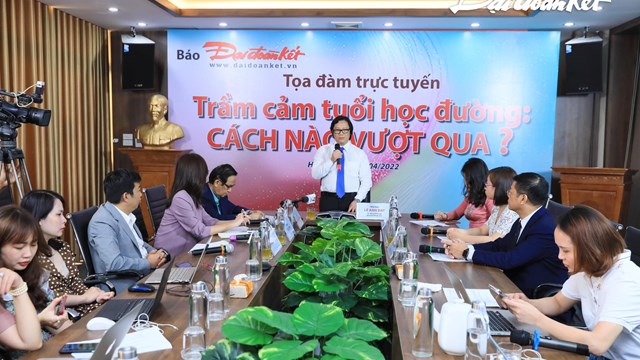 Tọa đàm 'Trầm cảm tuổi học đường: Cách nào vượt qua?'