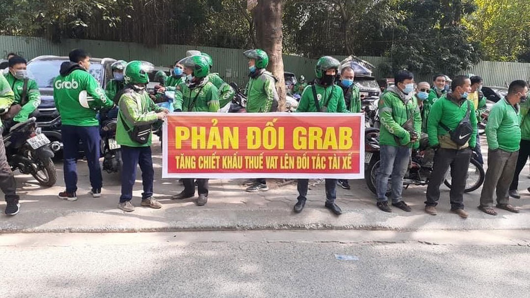 Tổng cục Thuế yêu cầu Grab ‘thận trọng trong phát ngôn’
