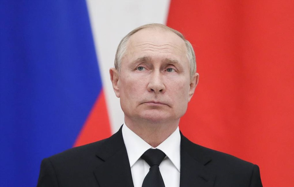 Tổng thống Nga Putin phải tự cách ly
