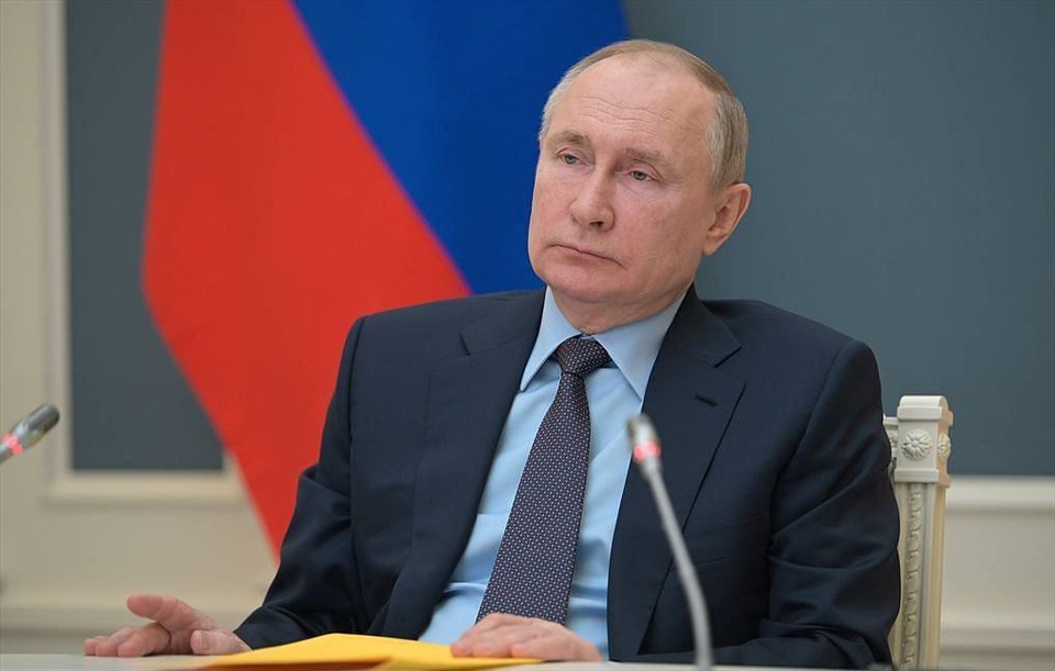 Tổng thống Nga Putin trả lời câu hỏi về người kế nhiệm