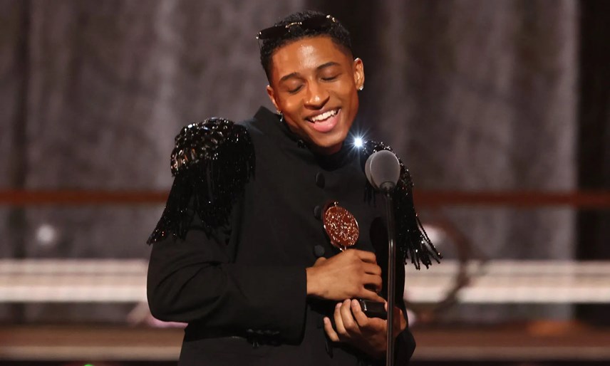 tony-awards-2022-kh233p-lai-th224nh-c244ng-my-m227n_22.jpg