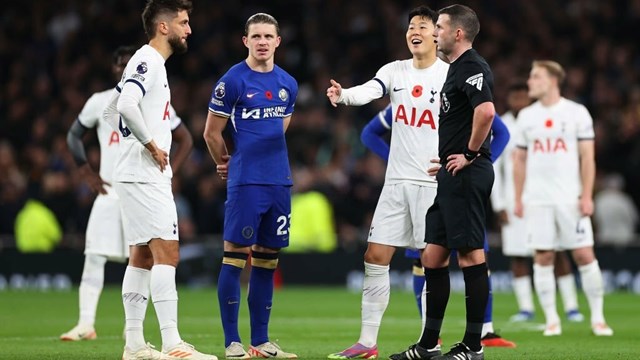 Tottenham bất ngờ thua đau 1-4 trước Chelsea