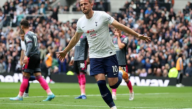 Tottenham vươn lên vị trí thứ 4 ở vòng 35 Premier League