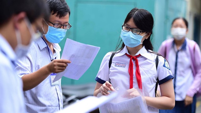 TP HCM: Điểm chuẩn vào lớp 10, nhiều trường tốp đầu lấy hơn 24 điểm