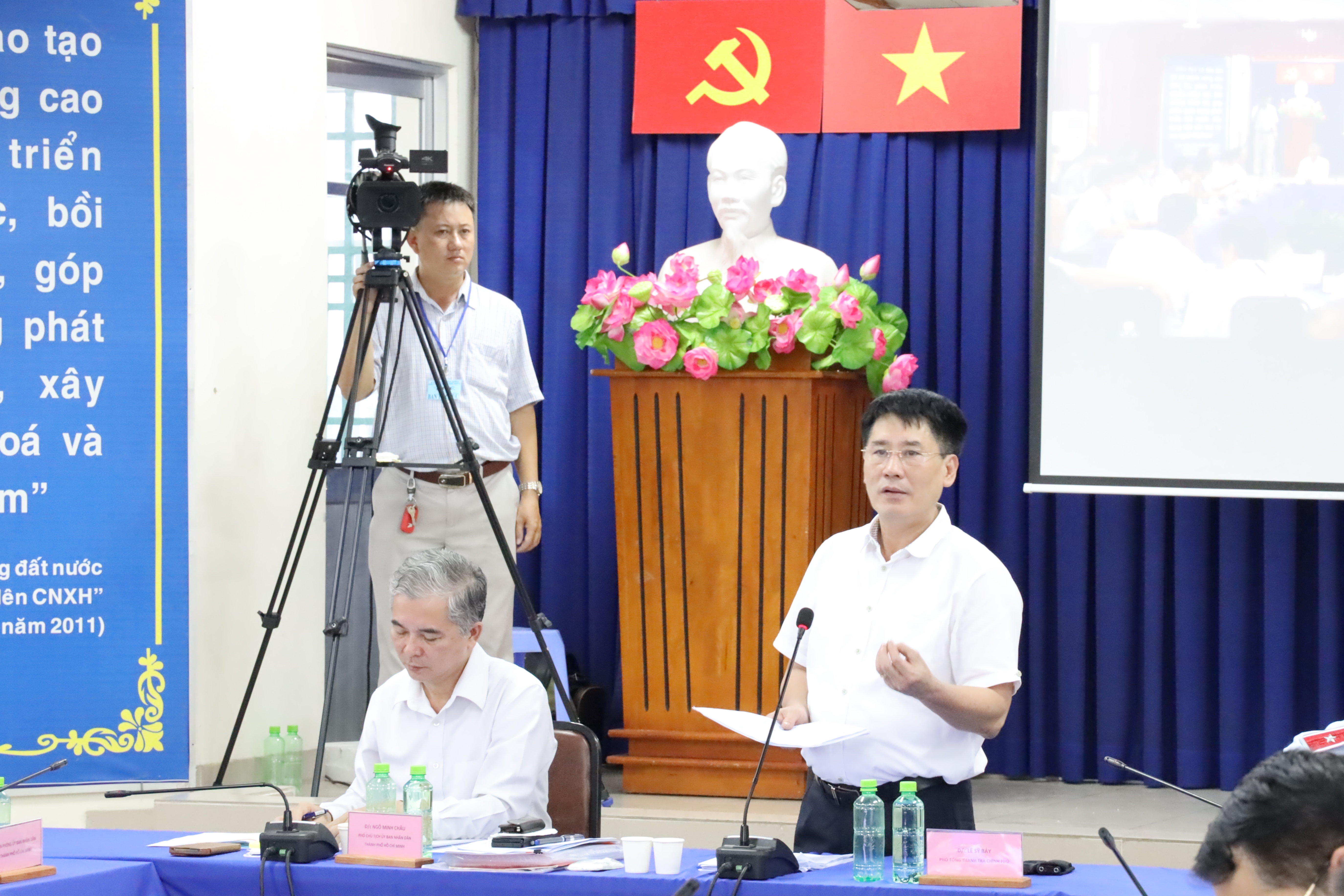 tp-hcm-hua-tra-loi-som-nhat-c225c-van-de-nguoi-d226n-thu-thi234m-c242n-khieu-nai_5.jpg tp-hcm-hua-tra-loi-som-nhat-c225c-van-de-nguoi-d226n-thu-thi234m-c242n-khieu-nai_5.jpg