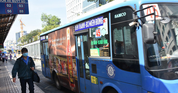 TP HCM không đồng ý đề xuất ngưng quảng cáo trên xe buýt 