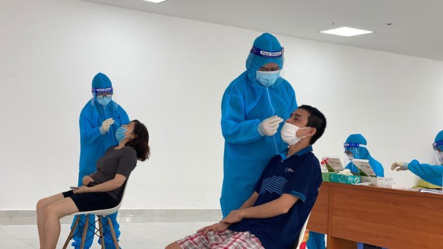 TP Hồ Chí Minh: 8 địa bàn đạt tiêu chí kiểm soát dịch nhưng còn nhiều nỗi lo