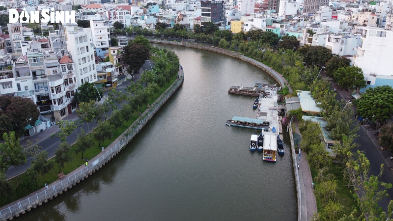 Kênh Nhiêu Lộc - Thị Nghè trở thành một điểm sáng trong hoạt động cải thiện môi trường và điều kiện sống cho người dân, đồng thời với công tác chỉnh trang đô thị và phát triển kinh tế.