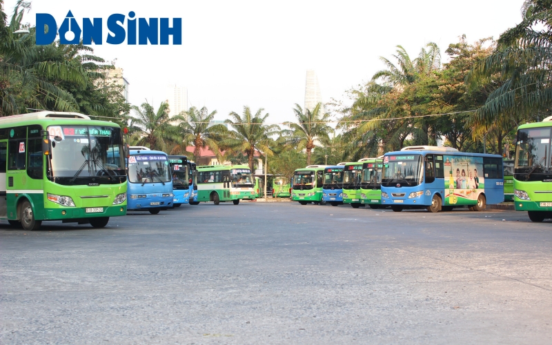 Thời gian qua, nhiều tuyến xe buýt ngưng hoạt động vì khó khăn.