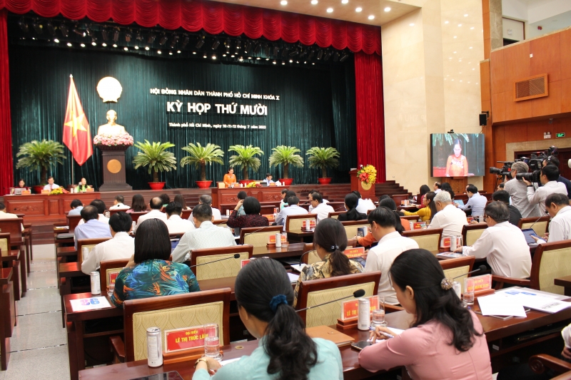 Quang cảnh kỳ họp. (Ảnh: Thành Nhân).
