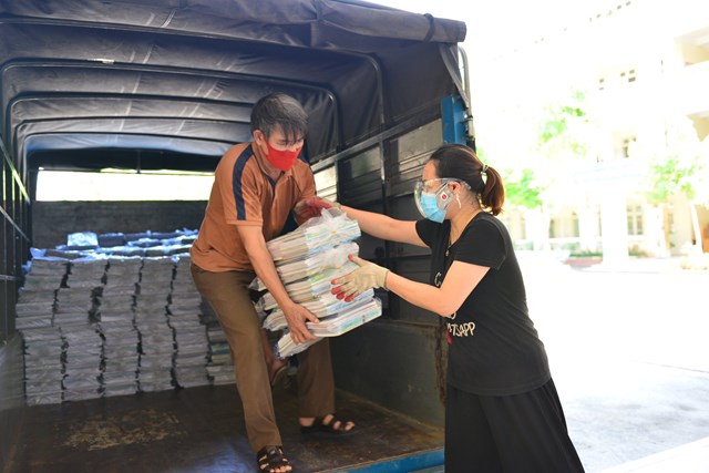 trien-khai-chuong-tr236nh-moi-o-lop-6-ra-sao-trong-dieu-kien-dich-benh_3.jpg trien-khai-chuong-tr236nh-moi-o-lop-6-ra-sao-trong-dieu-kien-dich-benh_3.jpg