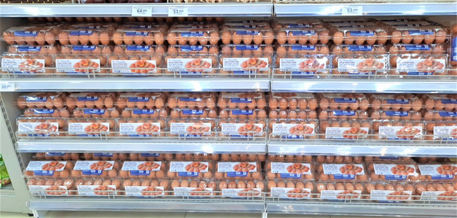 Trứng gà Hòa Phát đã vào hệ thống siêu thị Vinmart, mỗi ngày cung cấp 750.000 quả - Ảnh 1. Trứng gà Hòa Phát đã vào hệ thống siêu thị Vinmart, mỗi ngày cung cấp 750.000 quả - Ảnh 1.