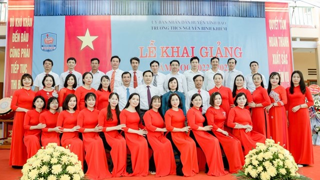 Trường THCS Nguyễn Bỉnh Khiêm - 30 năm một chặng đường 