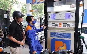 Từ 16h hôm nay, giá xăng dầu trong nước tăng mạnh trong vòng 7 năm qua