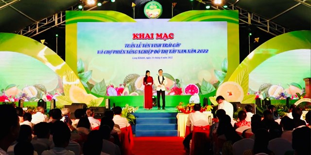 tuan-le-t244n-vinh-tr225i-c226y-lon-nhat-tinh-dong-nai-ch237nh-thuc-khai-mac_1.jpg