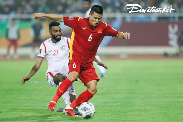 tuyen-viet-nam-h224nh-qu226n-toi-nhat-ban_1.jpg
